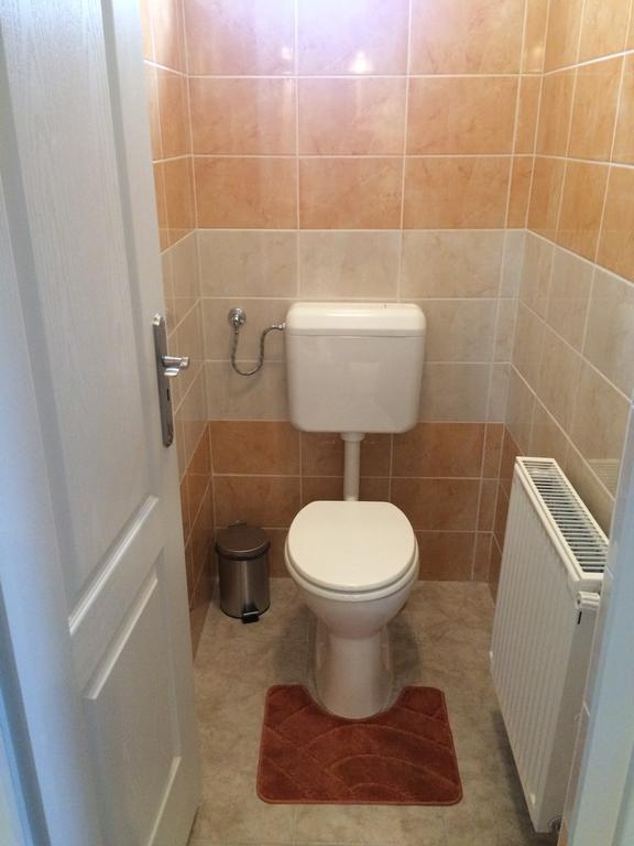 KapuvárBaro Berg Apartman公寓 外观 照片